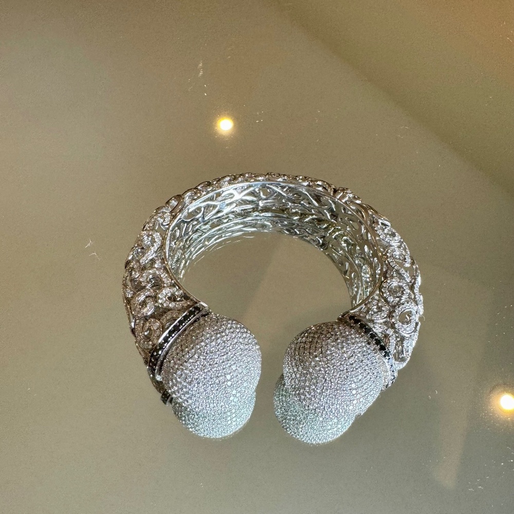 Exquisite 18K White Gold and Diamond Bracelet - Appraised at $45,750